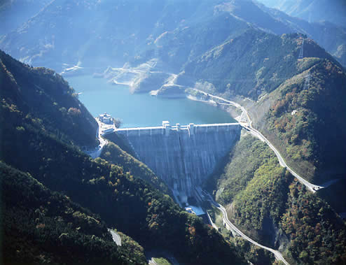 浦山ダム（埼玉県）の写真