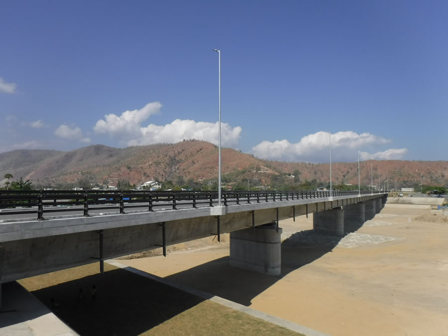 The Project for Construction of Upriver COMORO Bridge