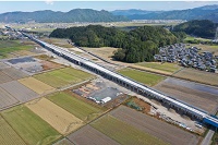 北陸新幹線、南越駅高架橋他（福井県）