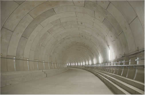 東京メトロ副都心線 千駄ヶ谷工区 トンネル完成写真