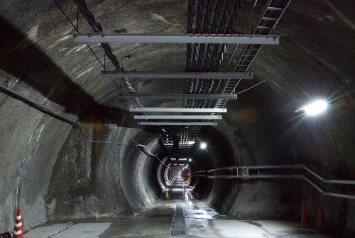 飛騨トンネル避難坑工事（岐阜県）の写真