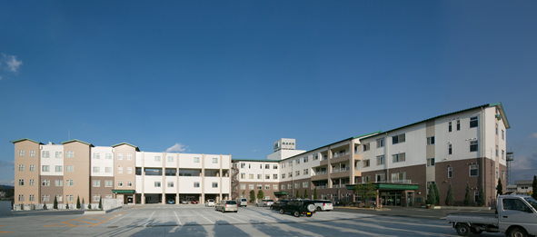 穂高病院北棟増築・本館棟改修工事（長野県）の写真