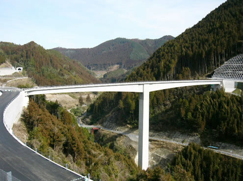緑鷹大橋（大分県）の写真