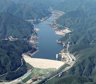 摺上川ダム（福島県）の写真
